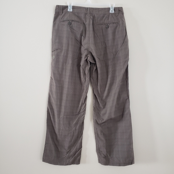 Lululemon – Technical Golf Pants - Picture 2 of 7